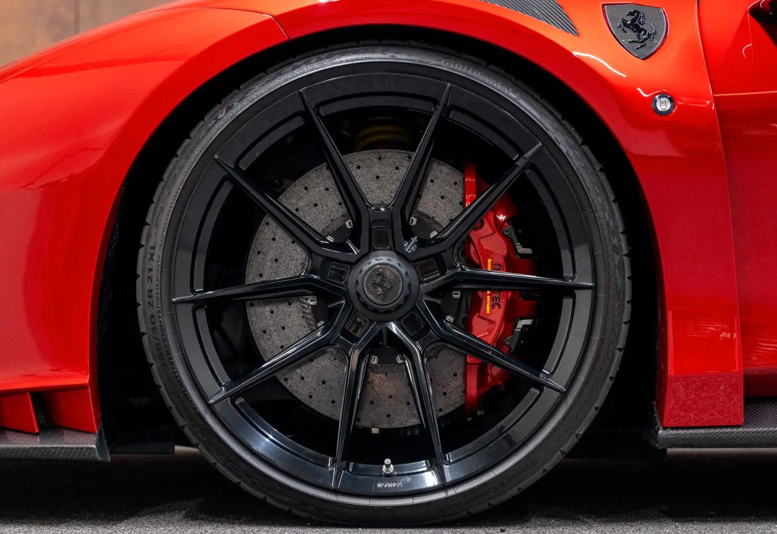 Ferrari F8 Tributo Coupé NOVITEC N-LARGO * 1 OF 15 * Lift *  - 138517