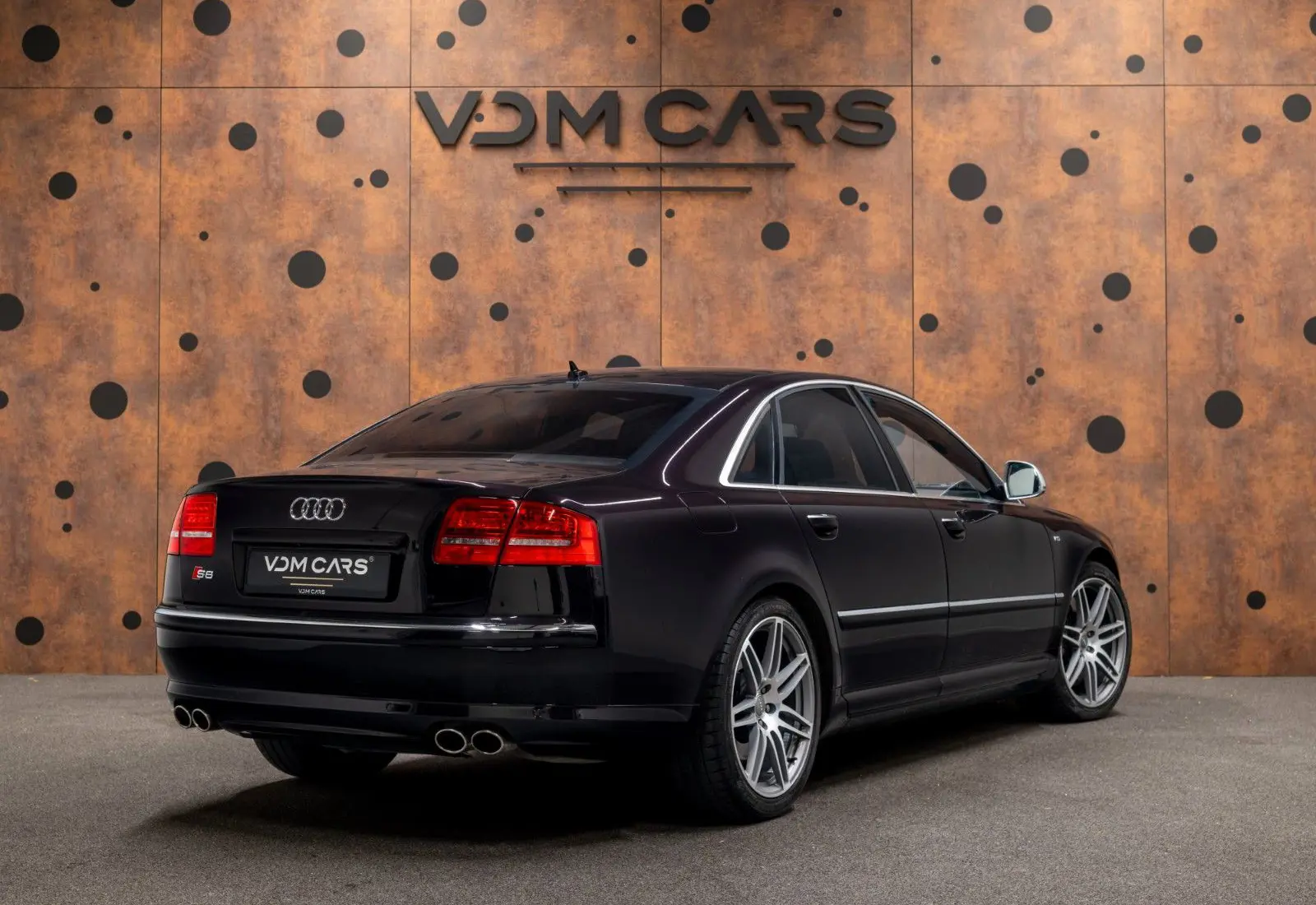 Audi S8 5.2 quattro * MASSAGE * LUFTFEDERUNG * CARBON *  - 133366