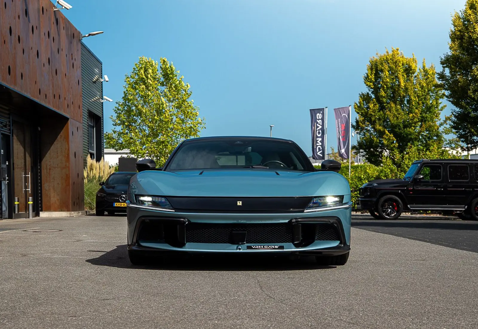 Ferrari 12Cilindri * MATT Carbon * VOLL * LP 565.205,- * Neu - 169243