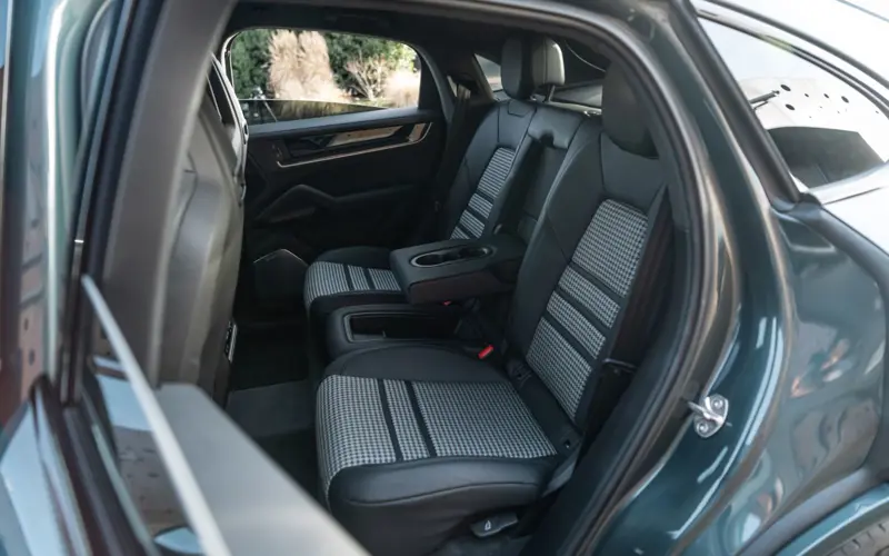 Porsche Cayenne Coupe Turbo E-Hybrid * PTS * GT PACKAGE *  - 127620