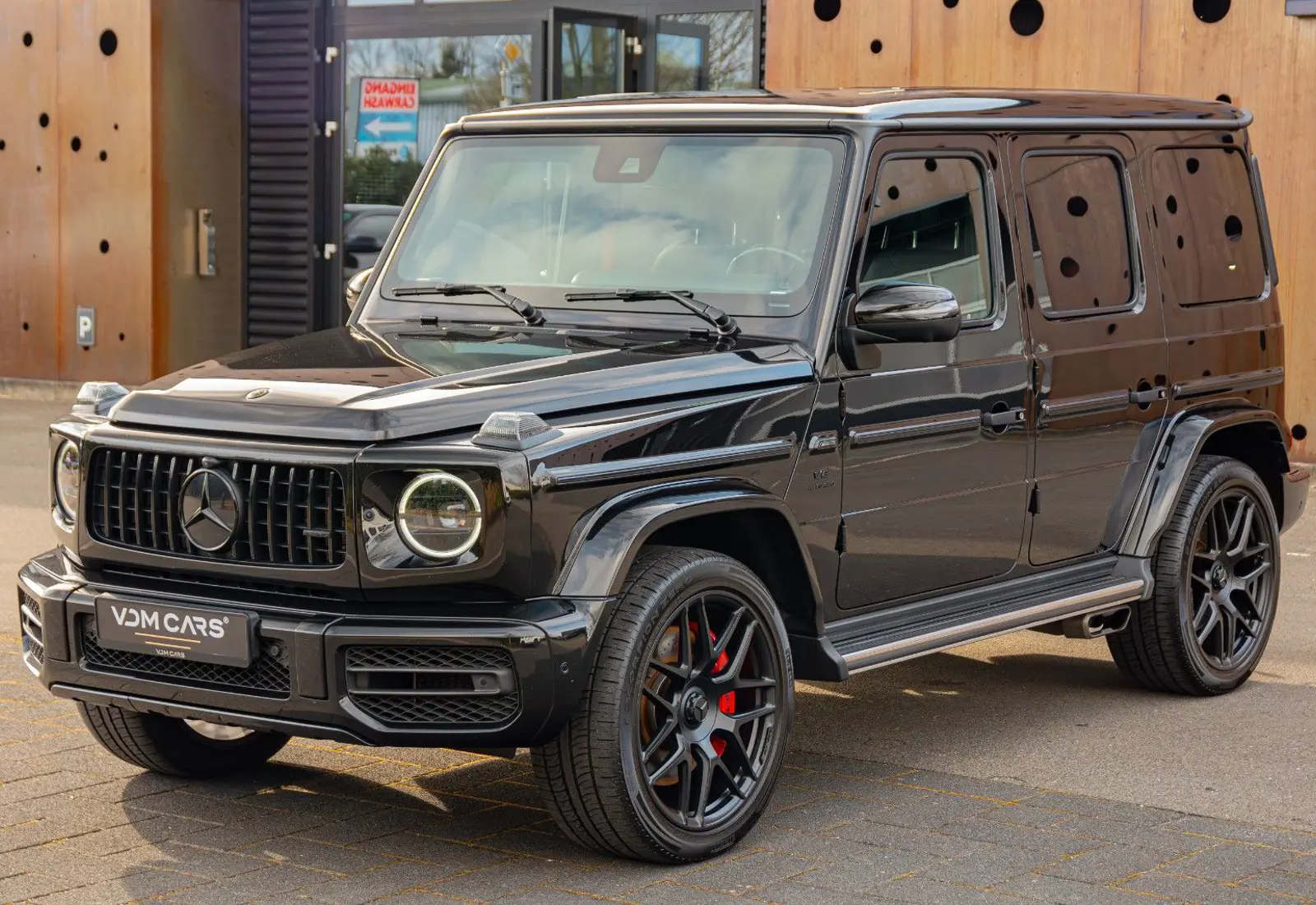 Mercedes-Benz G 63 AMG * AKRAPOVIC * NIGHT * MASSAGE *  - 113408