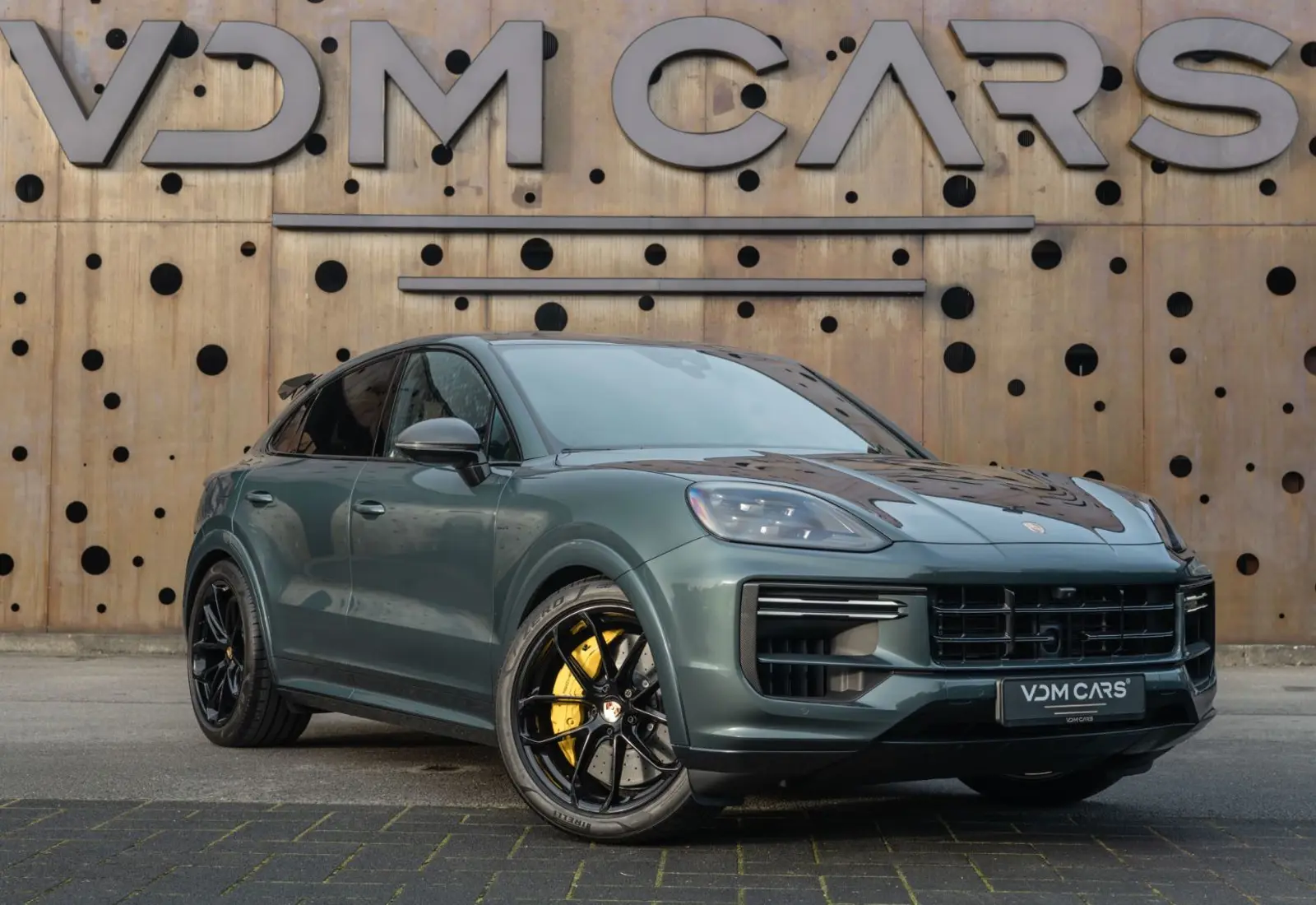 Porsche Cayenne Coupe Turbo E-Hybrid * PTS * GT PACKAGE *  - 127598