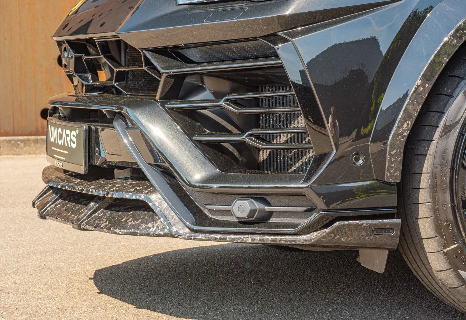 Lamborghini Urus 4.0 V8 * MASSAGE * ADAS * STYLE PACK * URBAN - 106973