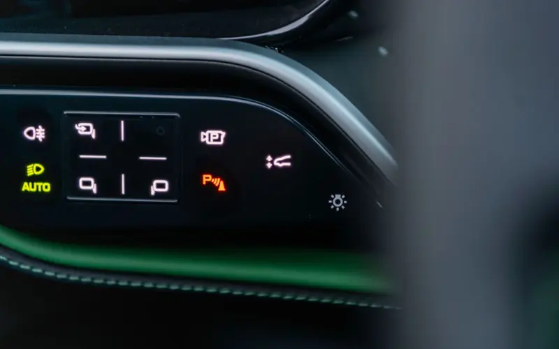 Ferrari 296 GTS N-LARGO * 1 OF 15 * FULL CARBON * LIFT * ADAS *  - 124833