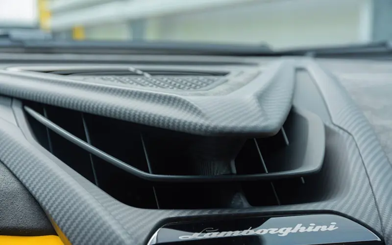 Lamborghini Revuelto 6.5 V12 * NEW CAR * AVAILABLE * BI COLOR - 145431