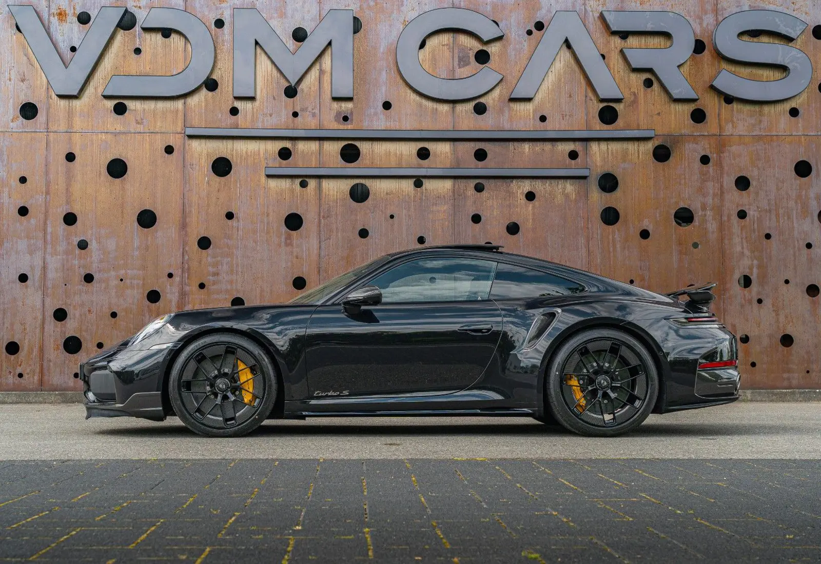 Porsche 911 Turbo S * 992.2 * MY26 * SPORTDES * CARBON EXTERIOR - 146896