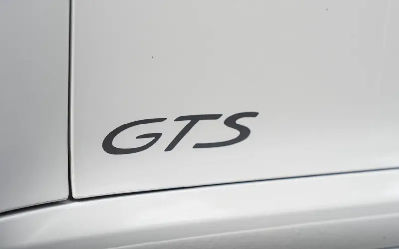 Porsche 911 Carrera 4 GTS * APPROVED * PPF * CARBON * LIFT * 360 - 166579
