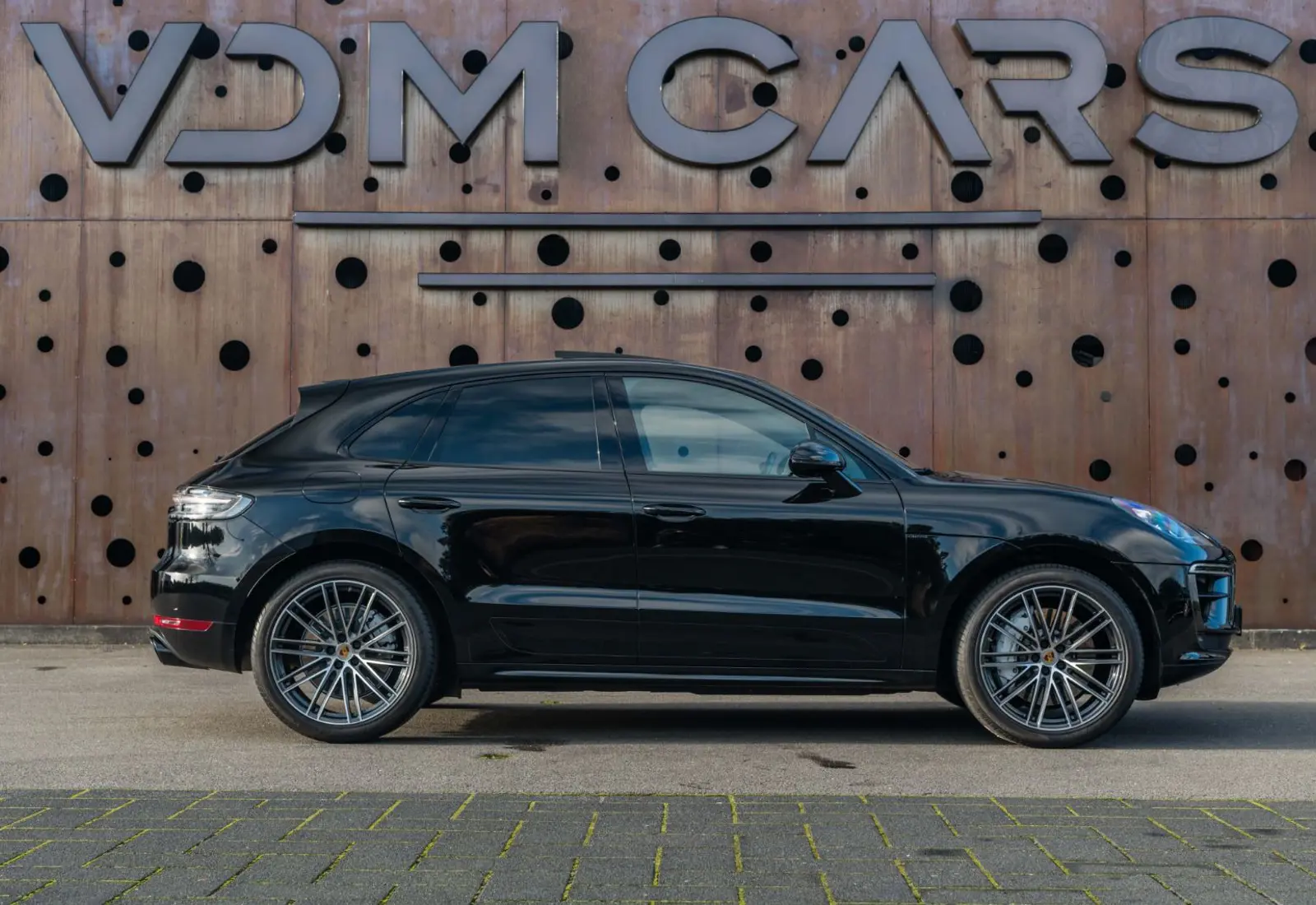 Porsche Macan Turbo * Approved * 2. Hand * Winter + Sommer - 132133