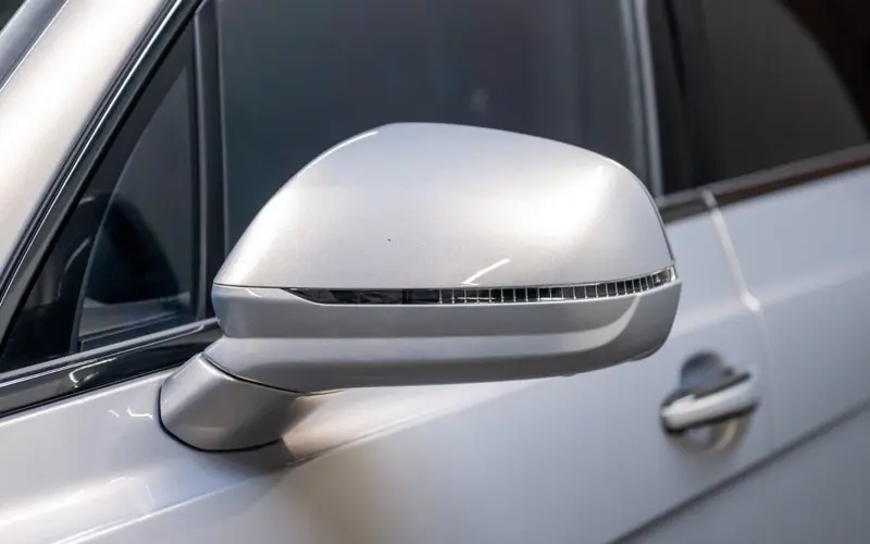 Bentley Bentayga 3.0 Hybrid 4WD * FIRST EDITION * NAIM *  - 135356