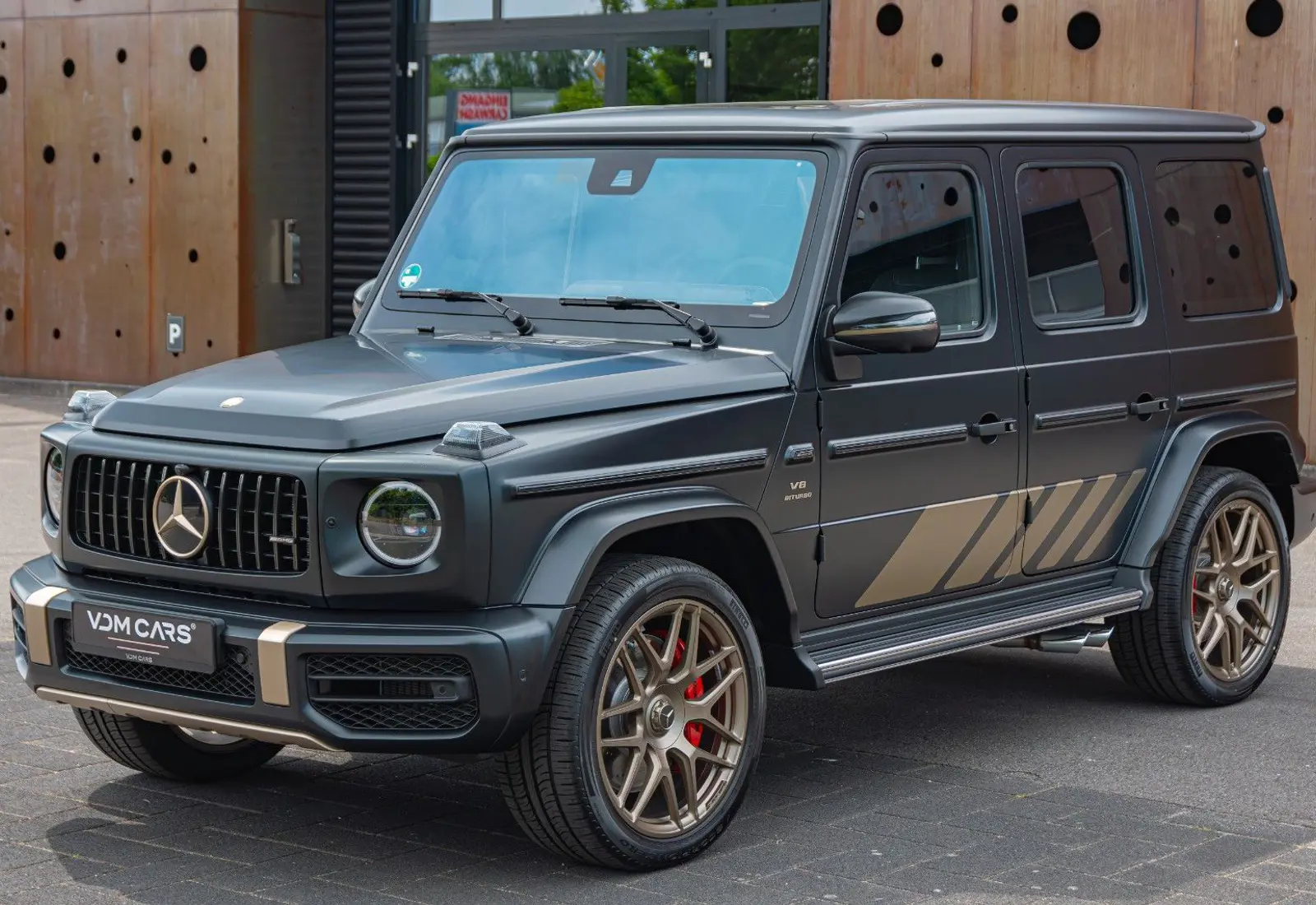 Mercedes-Benz G 63 AMG Grand Edition * REAR-ENT * SUPERIOR * TV * VOL - 106450