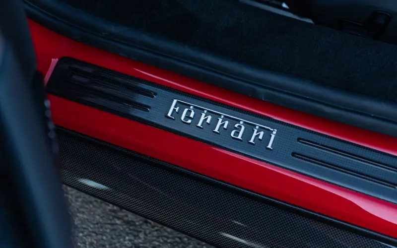 Ferrari 296 GTB * 1.HAND * CARBON * CARBON FELGEN * LIFT *  - 134458