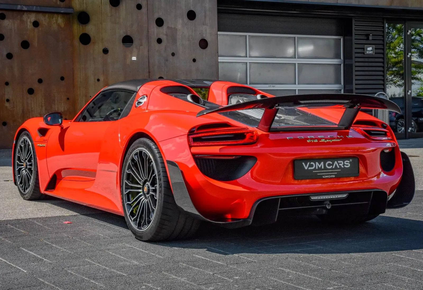 Porsche 918 Spyder * 1 OWNER * WEISSACH PARTS * WARTUNG NEU *  - 68859