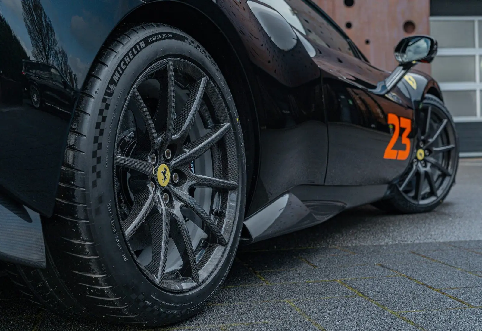 Ferrari 296 Speciale * STOCK * FULL CARBON * RACING LIV * LIFT *  - 136238