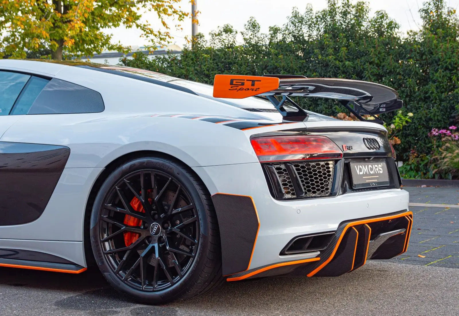Audi R8 Coupe 5.2 FSI quattro plus * CARBON * GT STYLE *  - 105357