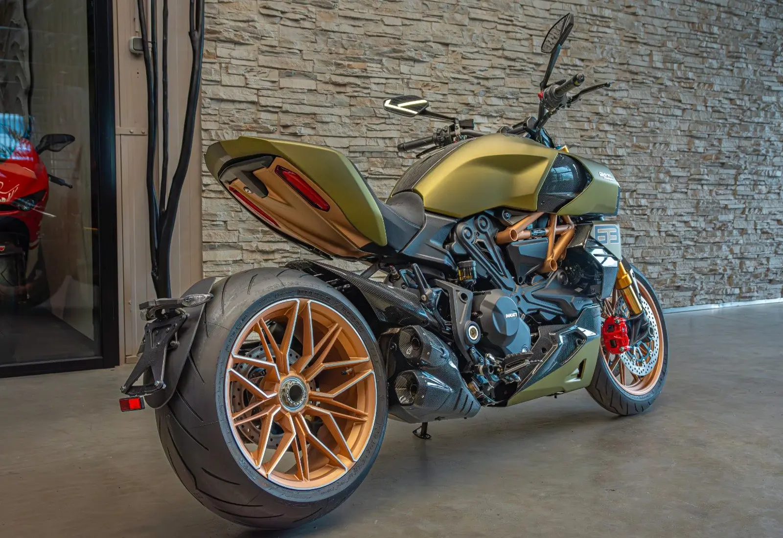 Ducati 1260 S Diavel Lamborghini * 1/630 * SAMMLERSTUCK *  - 112928