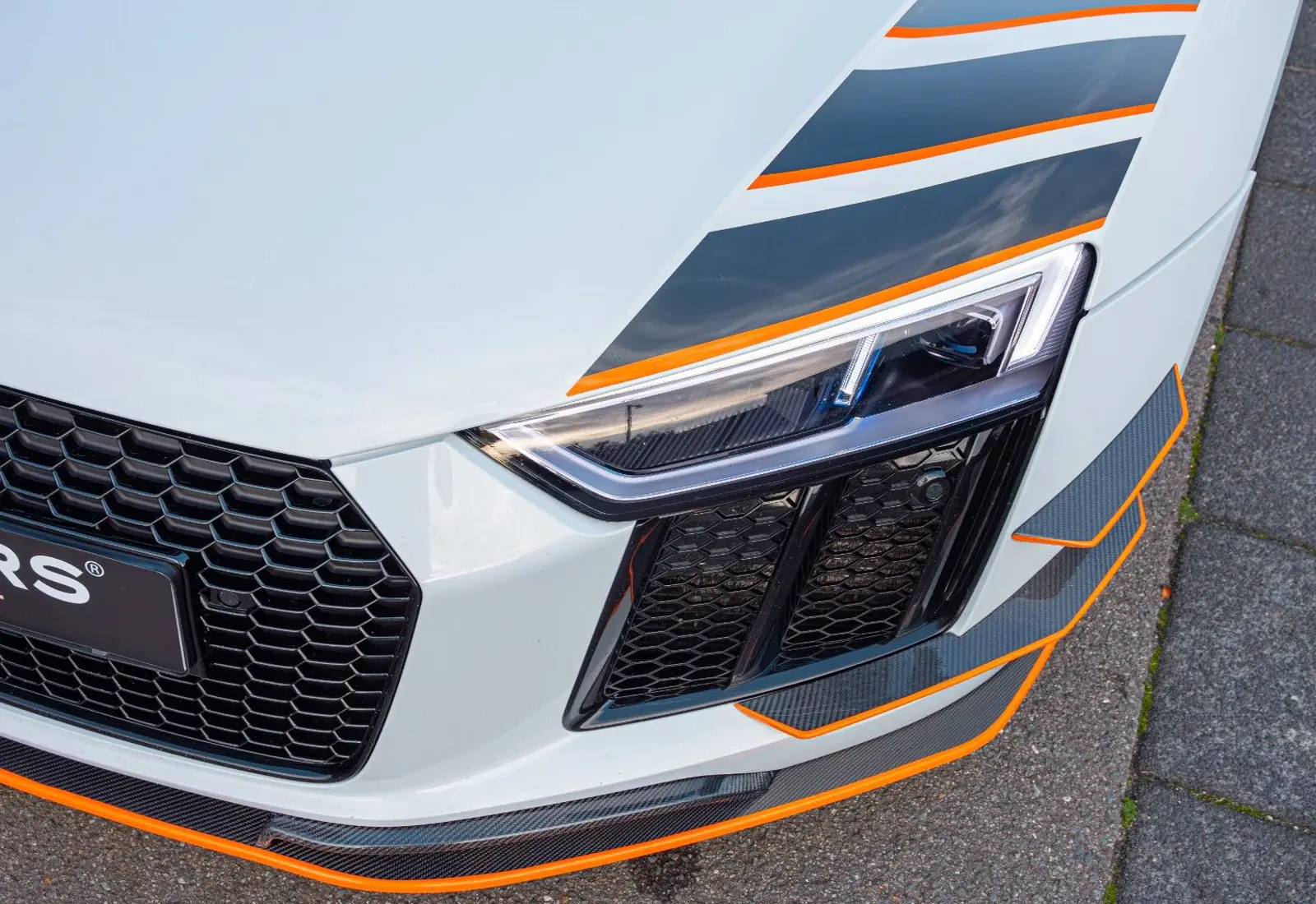 Audi R8 Coupe 5.2 FSI quattro plus * CARBON * GT STYLE *  - 105358