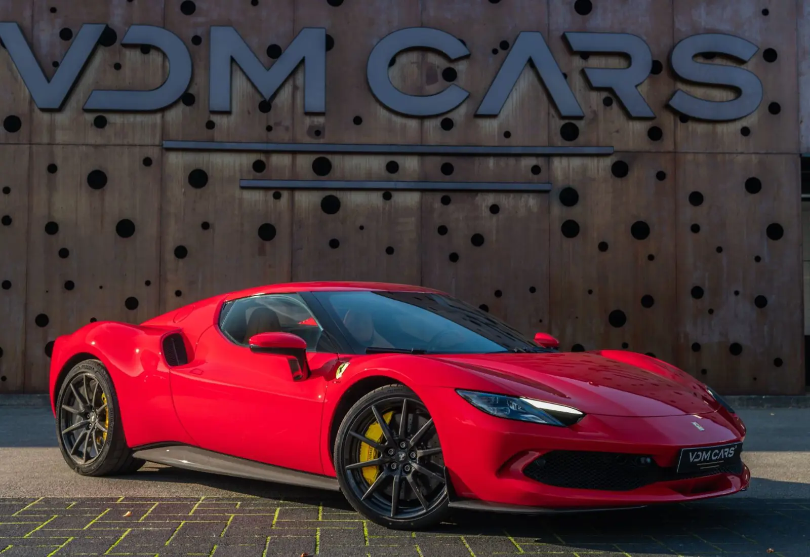 Ferrari 296 GTB * 1.HAND * CARBON * CARBON FELGEN * LIFT *  - 121357