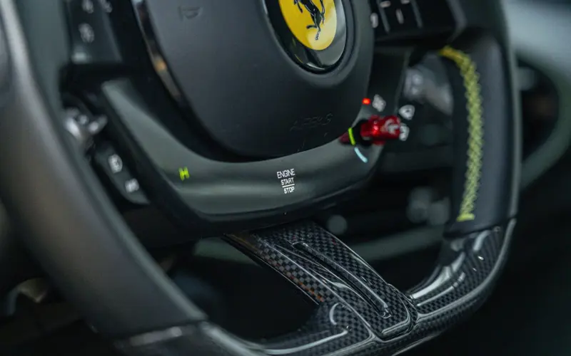 Ferrari SF90 Stradale * ATELIER * GIALLO TRIPLO * CARBON * TAILO - 138980