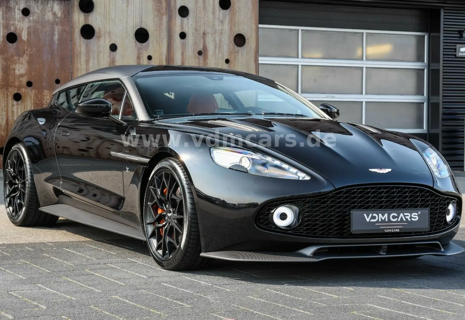 Aston Martin Vanquish Zagato Shooting Brake | 1 of 99 | NEW - 105152