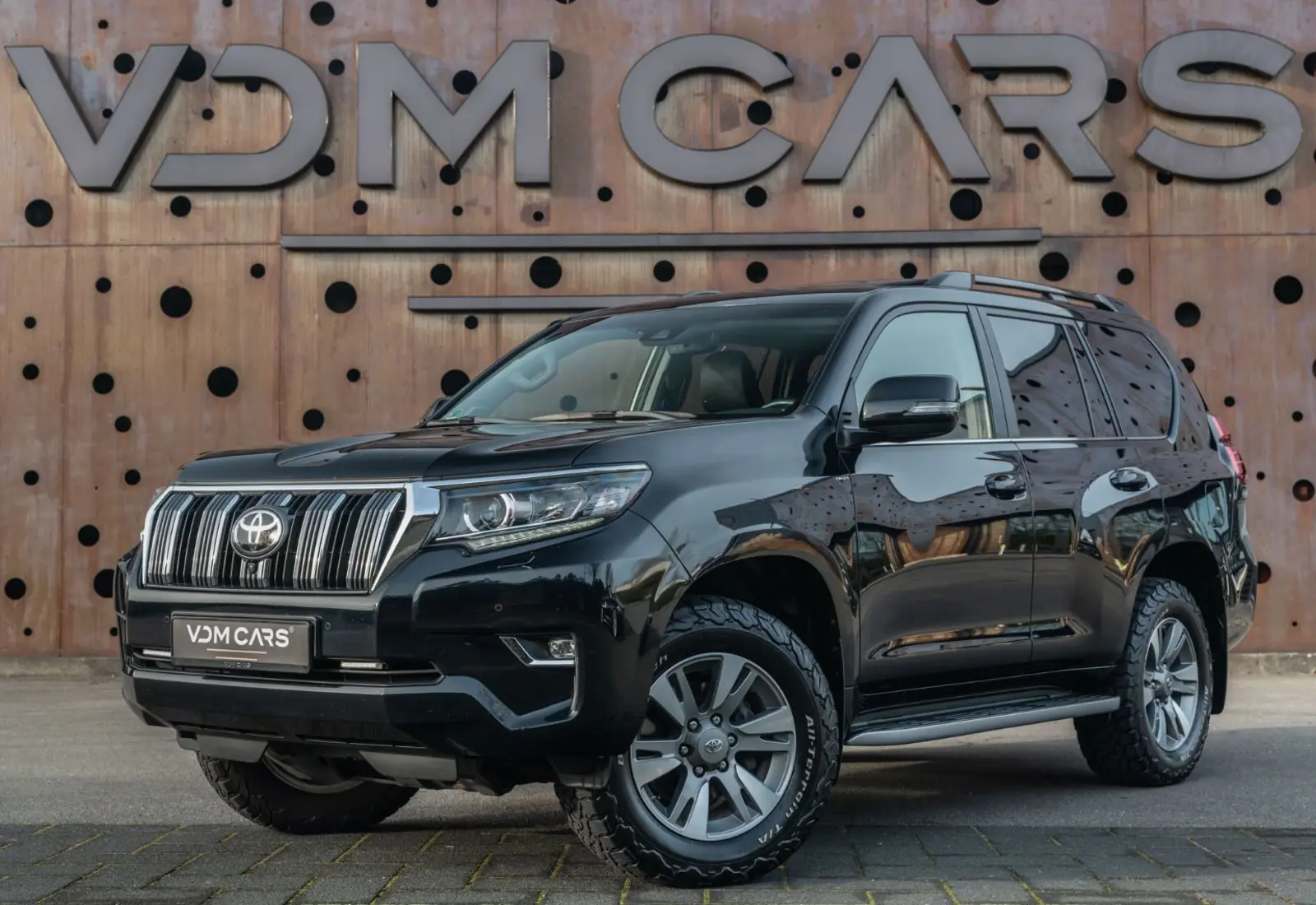 Toyota Land Cruiser 2.8 D-4D Executive * VOLL * 360 * MEMORY - 129142