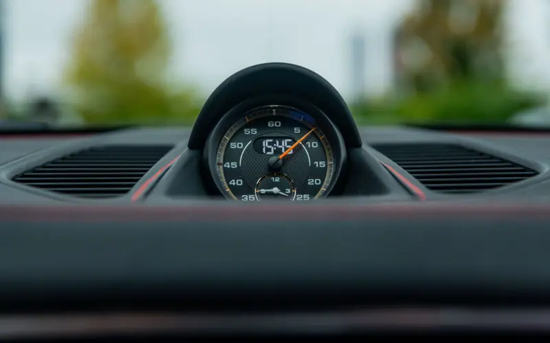 Porsche 911 GT2 RS * WEISSACH * 1.HAND * NUR 732KM * CLUBSPORT - 123979