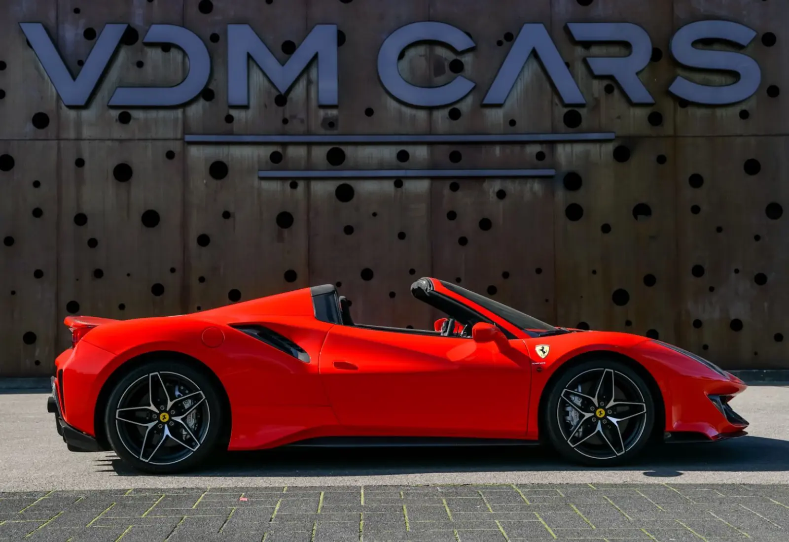 Ferrari 488 Pista Spider * CARBON (12x) * LIFT * AFS * PPF * MWST - 123934