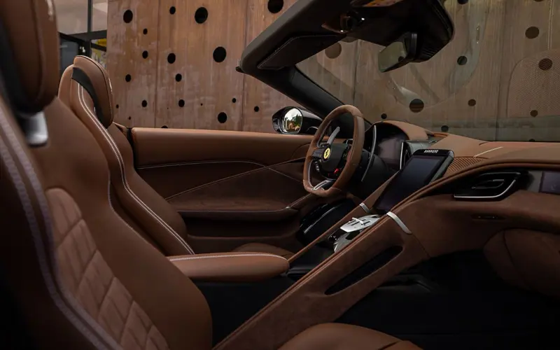 Ferrari Roma Spider * SPECIAL COLOR * VENT * VOLL * LP €345.000 - 171185