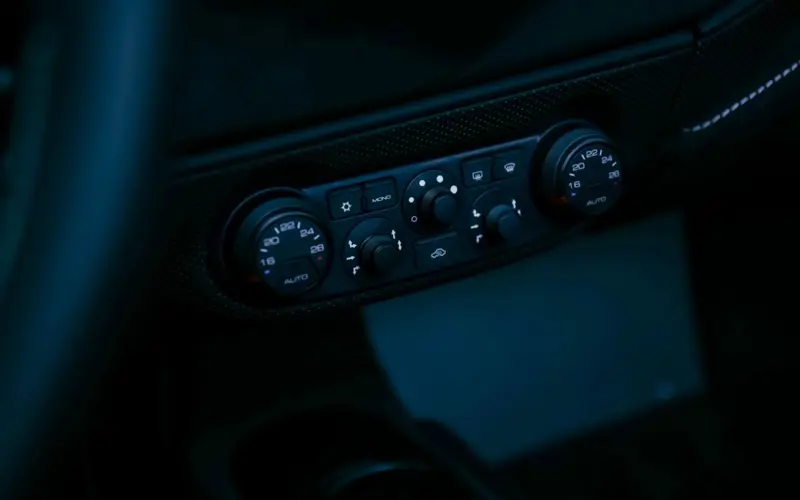 Ferrari 488 Pista Spider * CARBON (12x) * LIFT * AFS * PPF * MWST - 123951