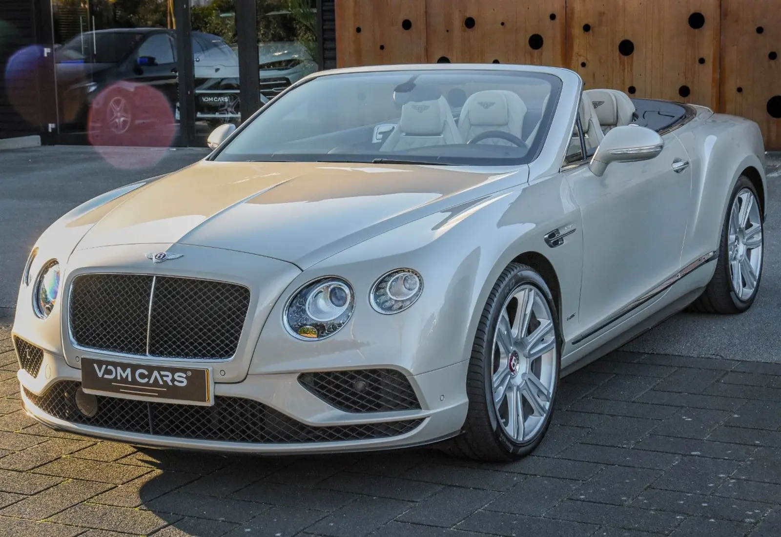 Bentley Continental GTC V8 S * 1. OWNER * MULLINER * MASSAGE *  - 106000