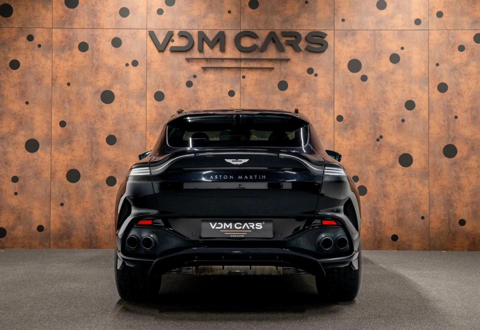 Aston Martin DBX 707 * Carbon * Sitzbelüftung * ACC * 360 * DesignPack - 168095