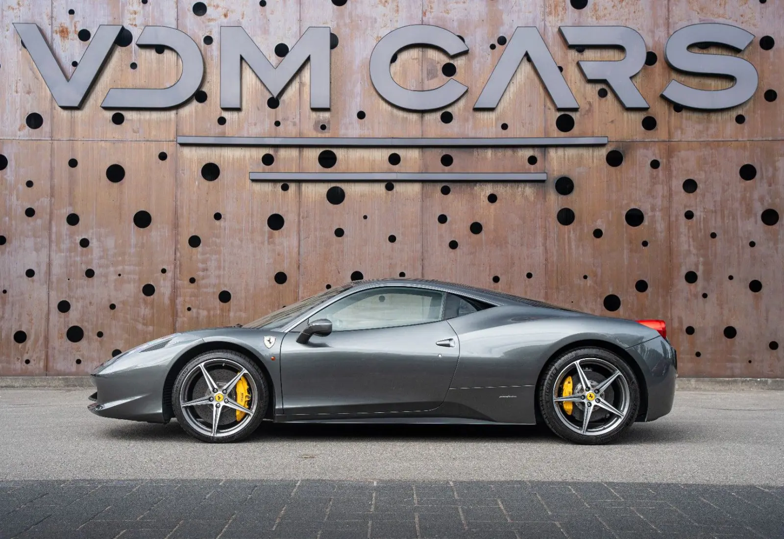 Ferrari 458 Italia * CARBON SEATS * LIFT * AFS * CAMERA * MWST *  - 153631
