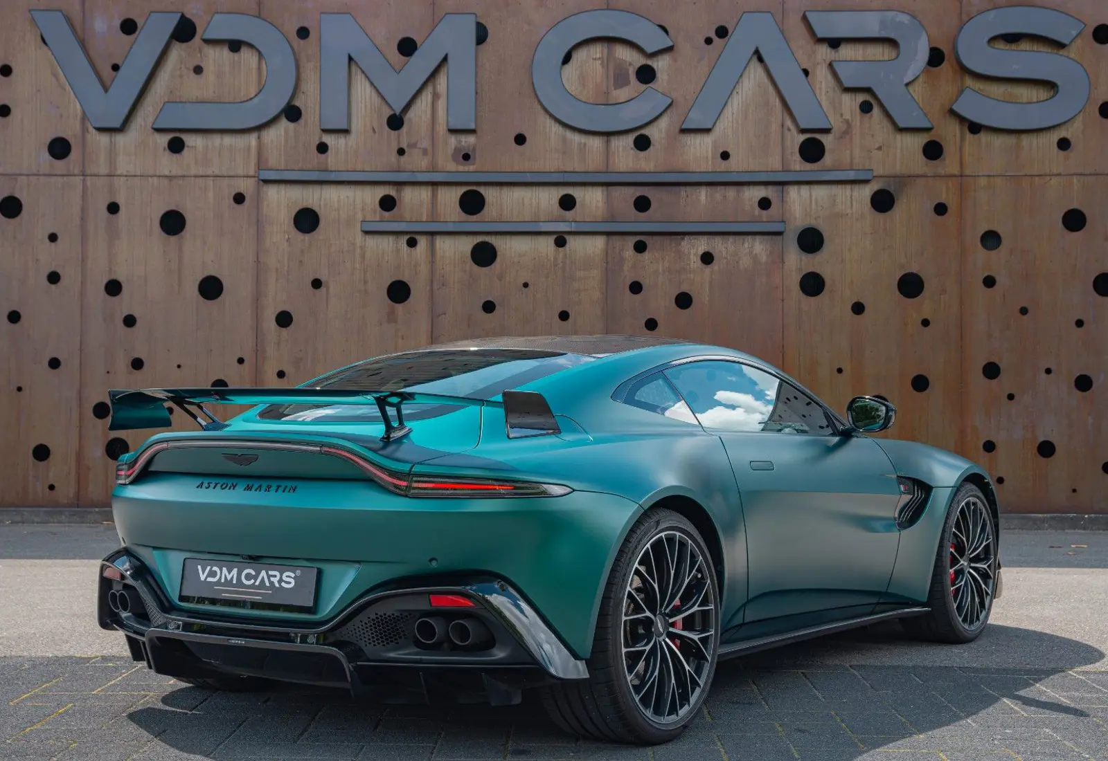 Aston Martin Vantage F1 * CARBON * AEROKIT * 360 * ELEC.SEAT - 110254