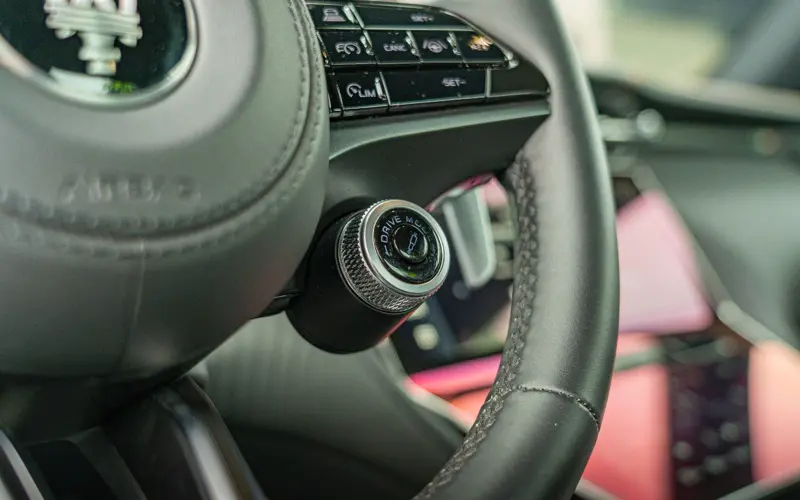 Maserati Granturismo Folgore * ASSIST * CONNECT * SONUS FABER *  - 148454