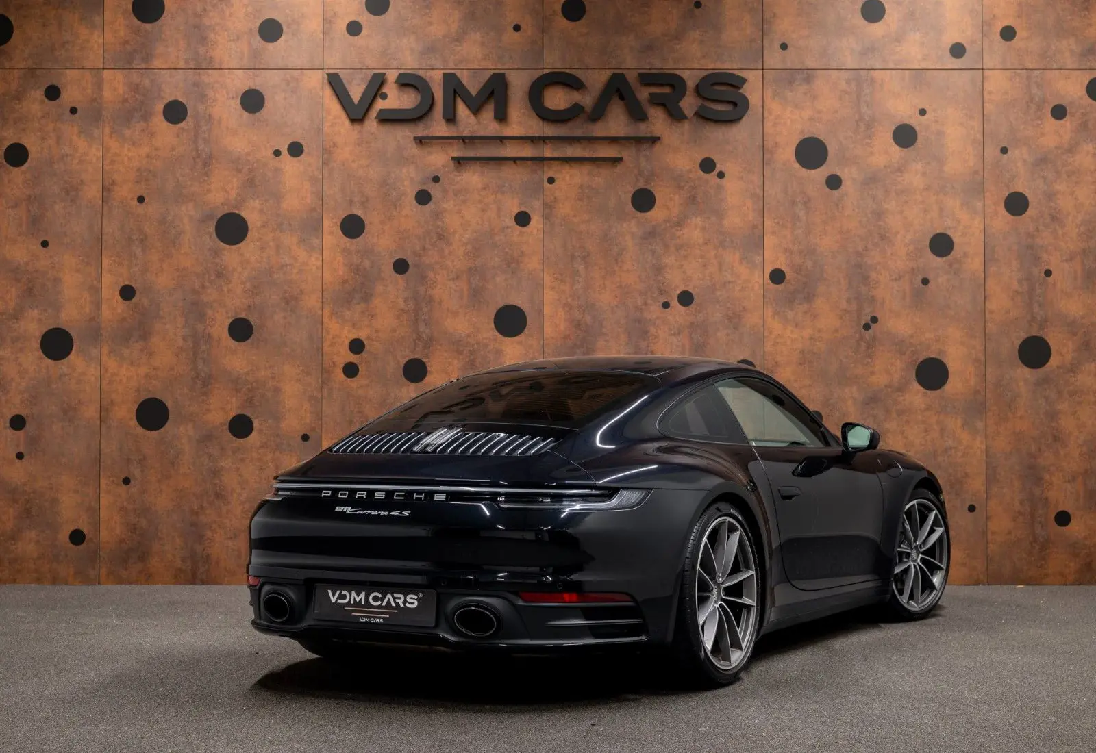 Porsche 911 Carrera 4S * 18-WEG * H.ACHSLENKUNG * SITZBELÜFT *  - 138427