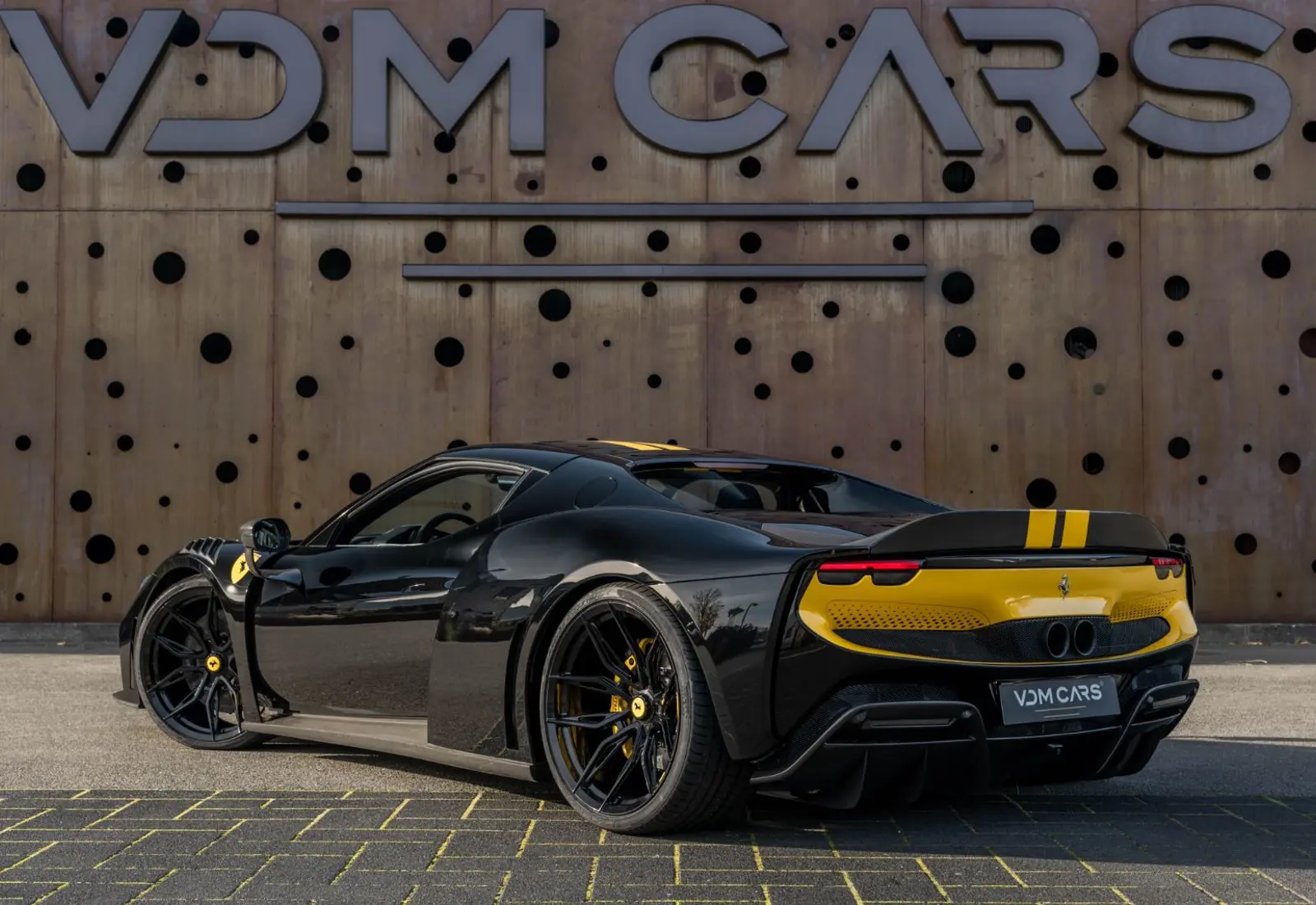 Ferrari 296 GTB NOVITEC N-LARGO * Assetto Fiorano * 1 / 15 *  - 122399