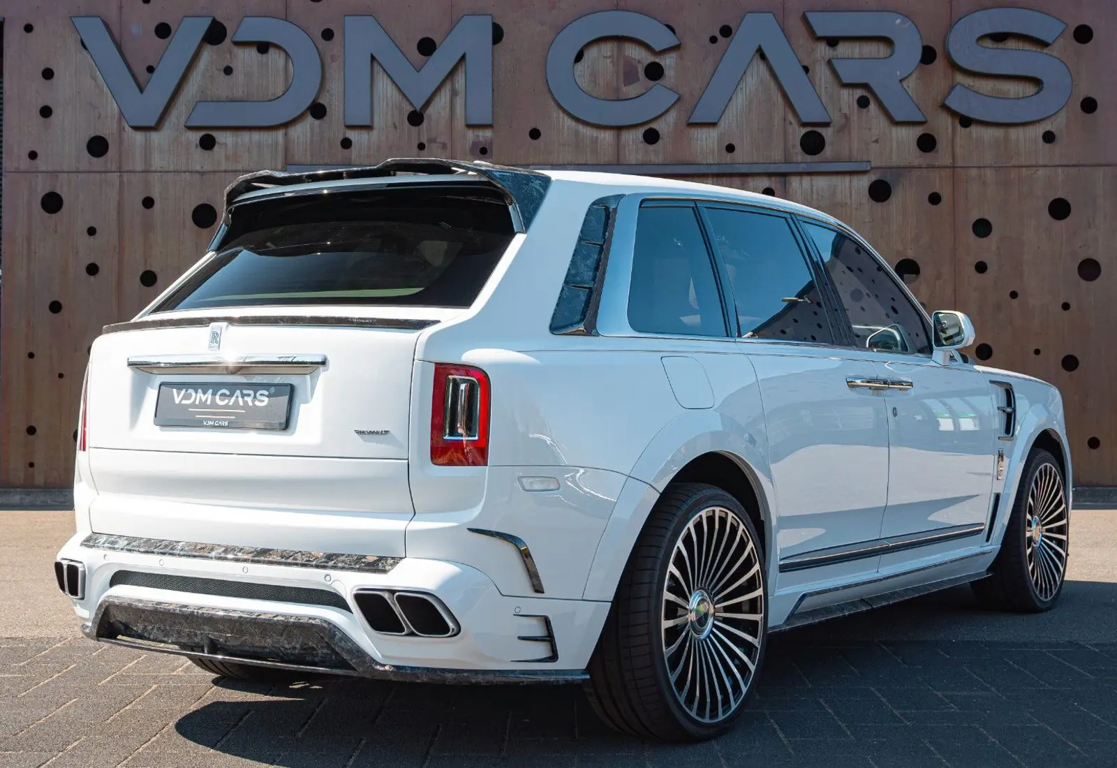 Rolls-Royce Cullinan MANSORY * FORGED CARBON * ONLY 7600 KM *  - 166834
