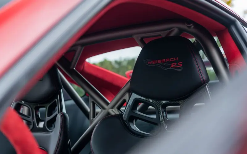 Porsche 911 GT2 RS * WEISSACH * 1.OWNER * ONLY 732KM * NEW - 124004