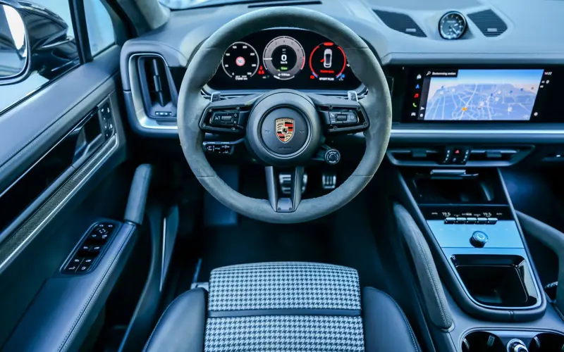 Porsche Cayenne Coupe Turbo E-Hybrid * PTS * CARBON * 18-WEG *  - 115810
