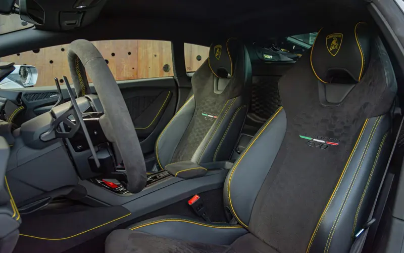 Lamborghini Huracán EVO AWD * LIFT * AD PERSONAM * STYLE * CONNECT - 105837