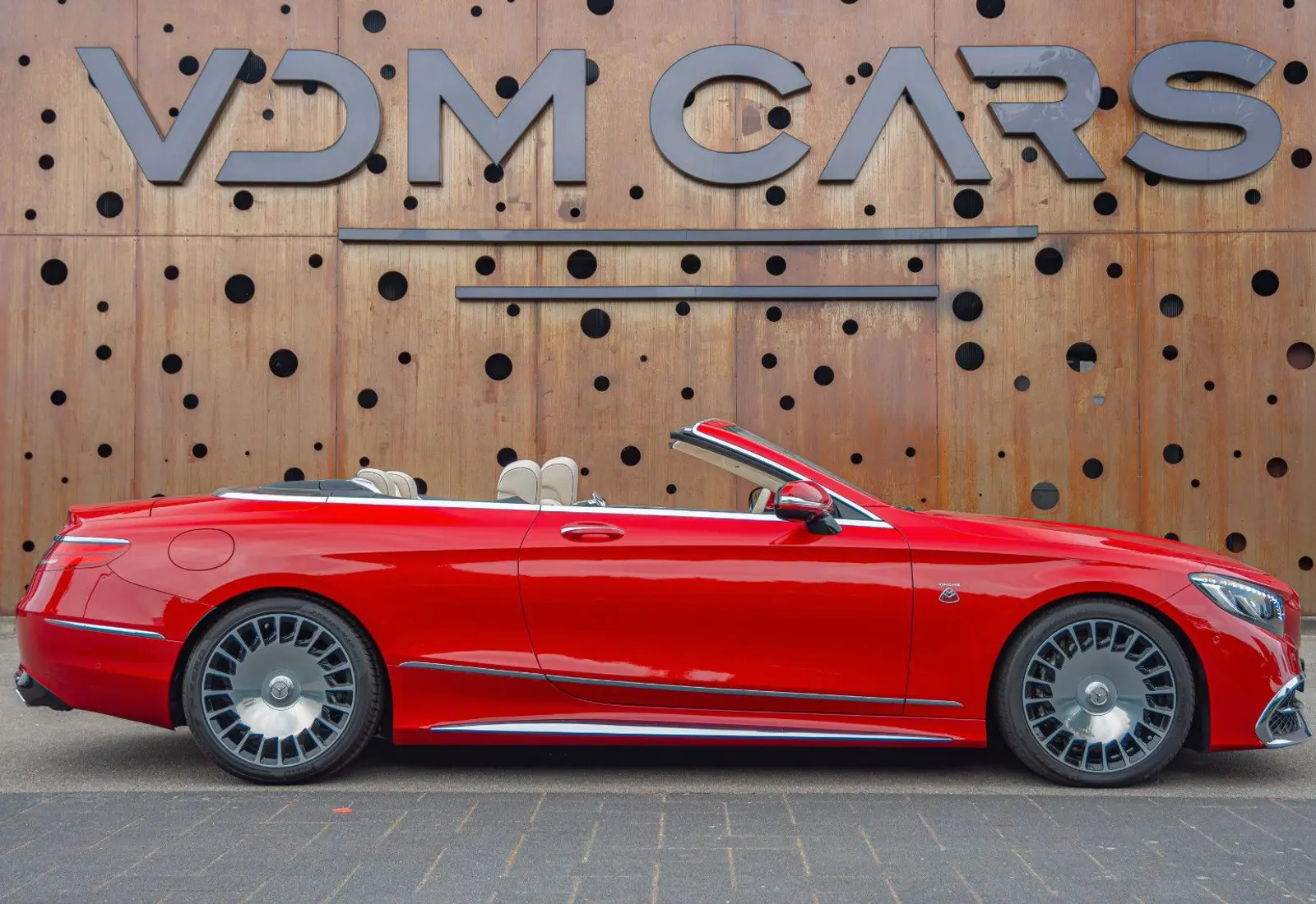 Maybach S 650 Cabriolet * 1 OF 300 Limited * Zirkon Red *  - 106249