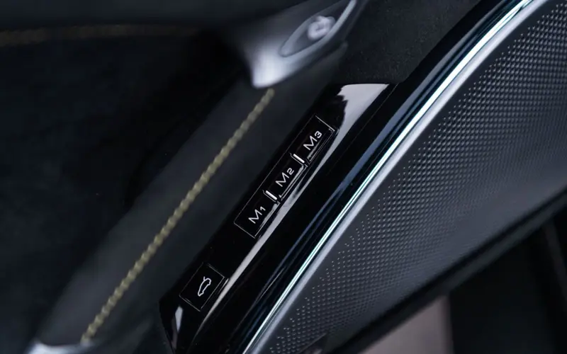 Ferrari Roma Spider * MAGNERIDE * P.DISPLAY * VENTILATION * 360 - 124192