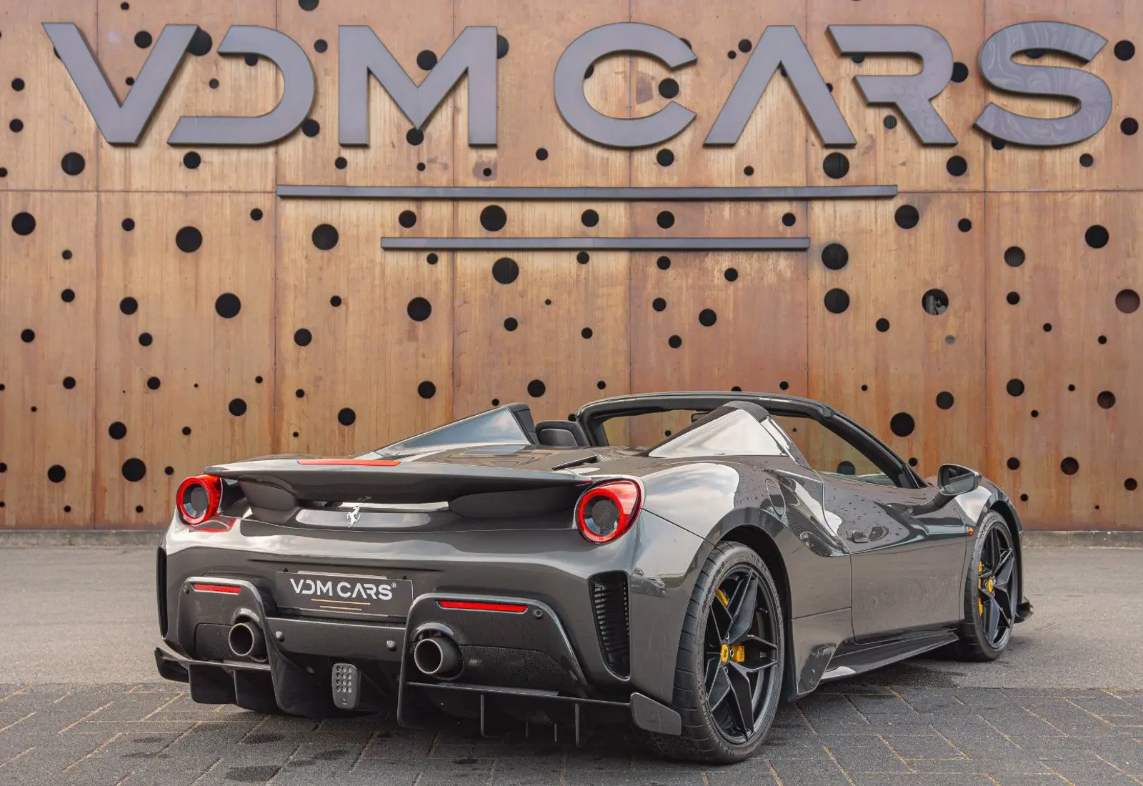 Ferrari 488 Pista Spider * CARBON 12X * ONLY 635KM * NETTO *  - 106696