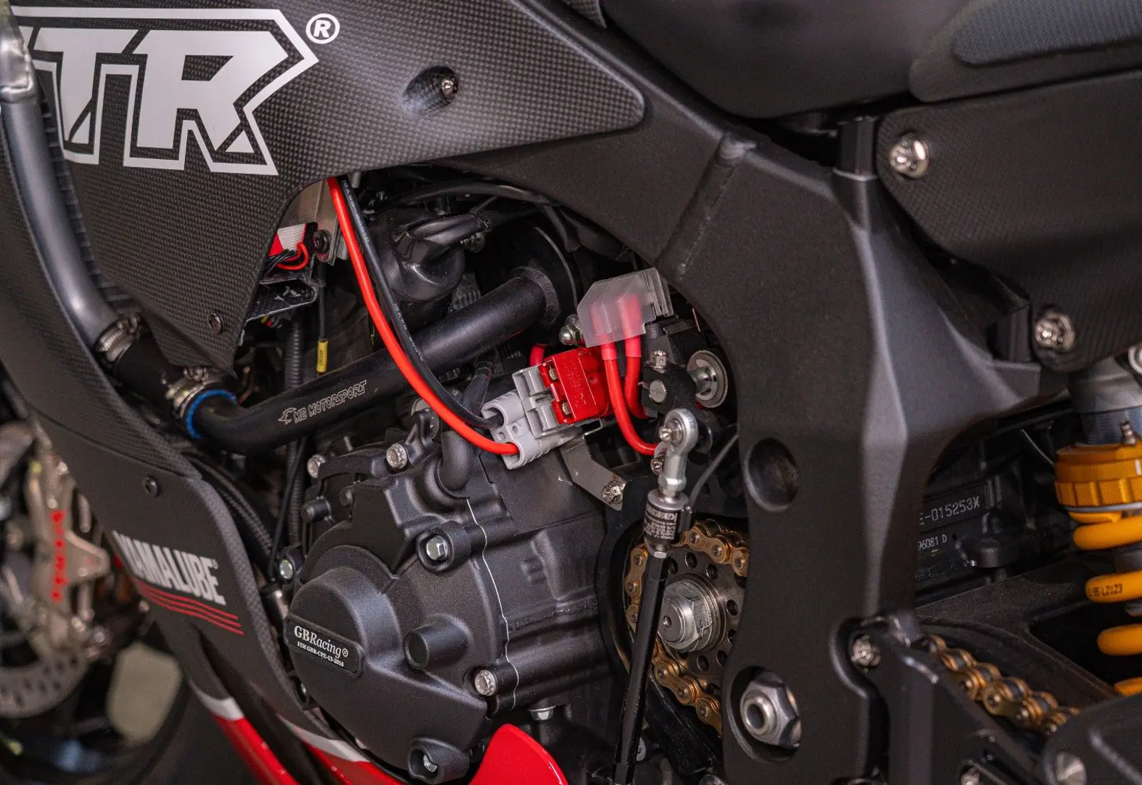 Yamaha R1 GYTR Pro 25th Anniversary Edition * 1 OF 25 * LI - 135630