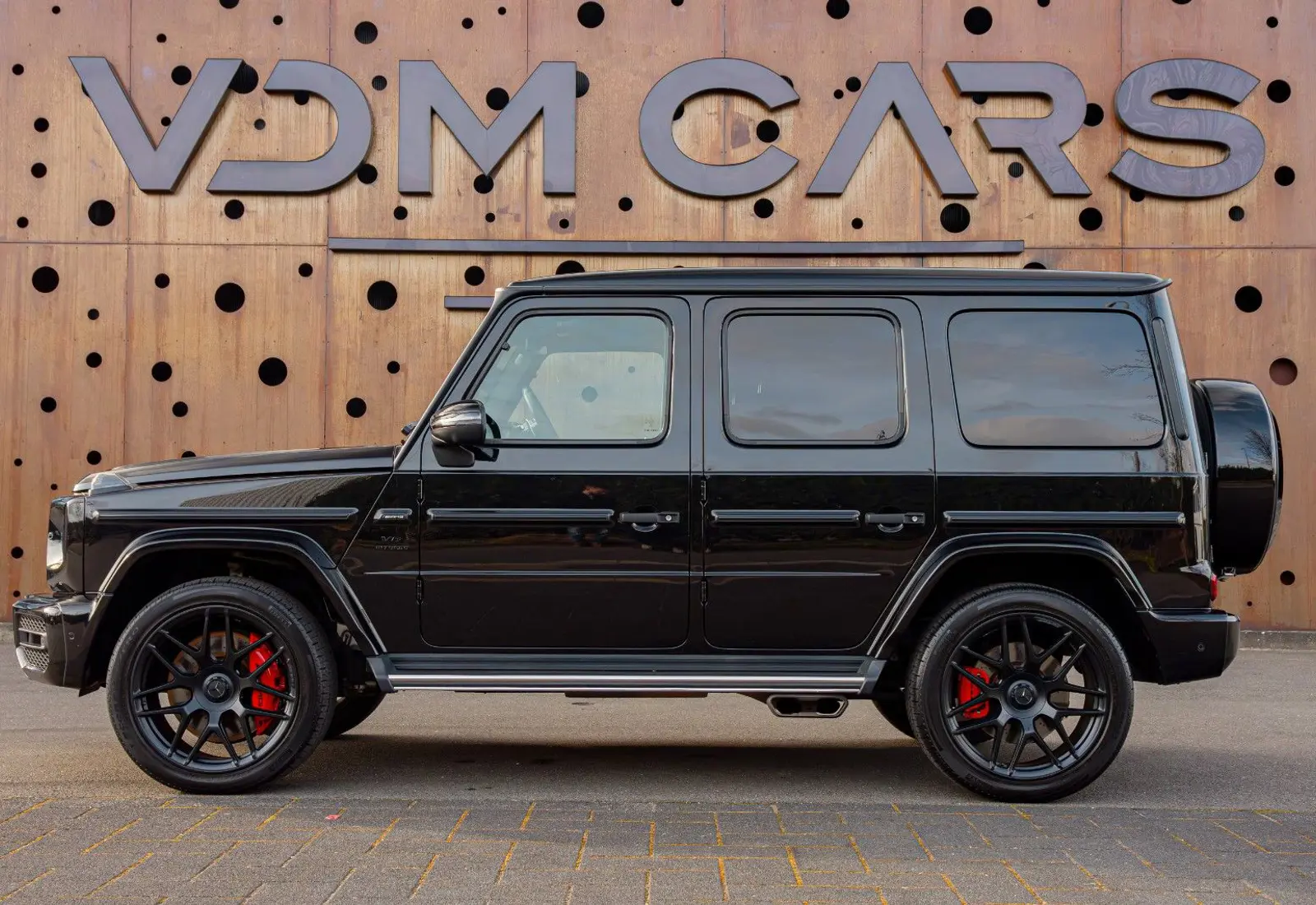 Mercedes-Benz G 63 AMG * AKRAPOVIC * NIGHT * MASSAGE *  - 136390