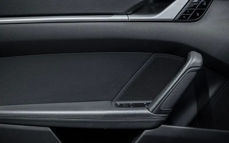 Porsche 992 Carrera 4S * 18-WEG * H.ACHSLENKUNG * SITZBELÜFT *  - 138485