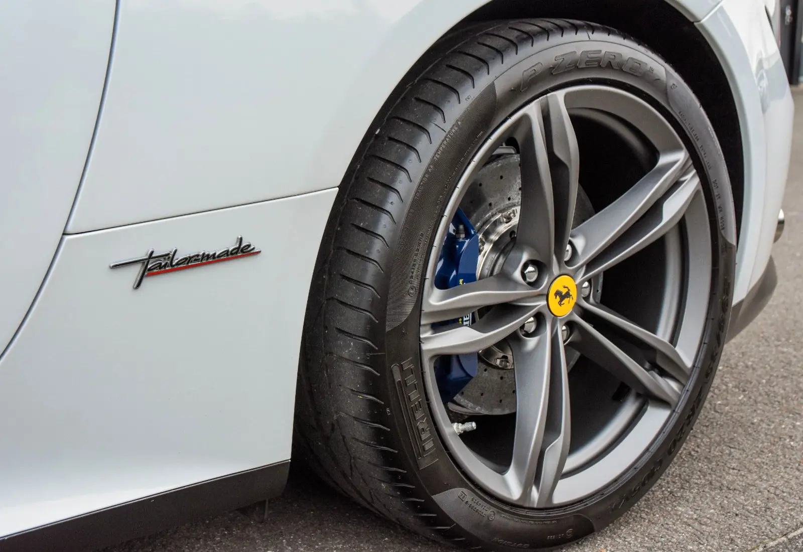 Ferrari FF * TAILOR MADE * PERLA EDITION * 1 OF 1 * BLU CARBON *  - 105298
