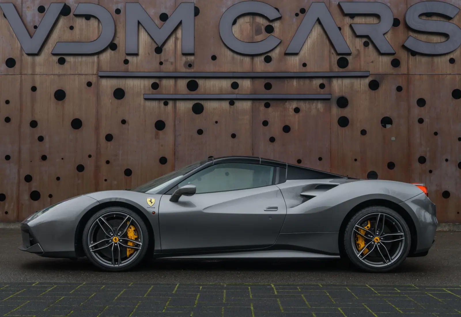 Ferrari 488 Spider HELE * SERVICE NEW * WARRANTY * ELEC.SEAT *  - 123182