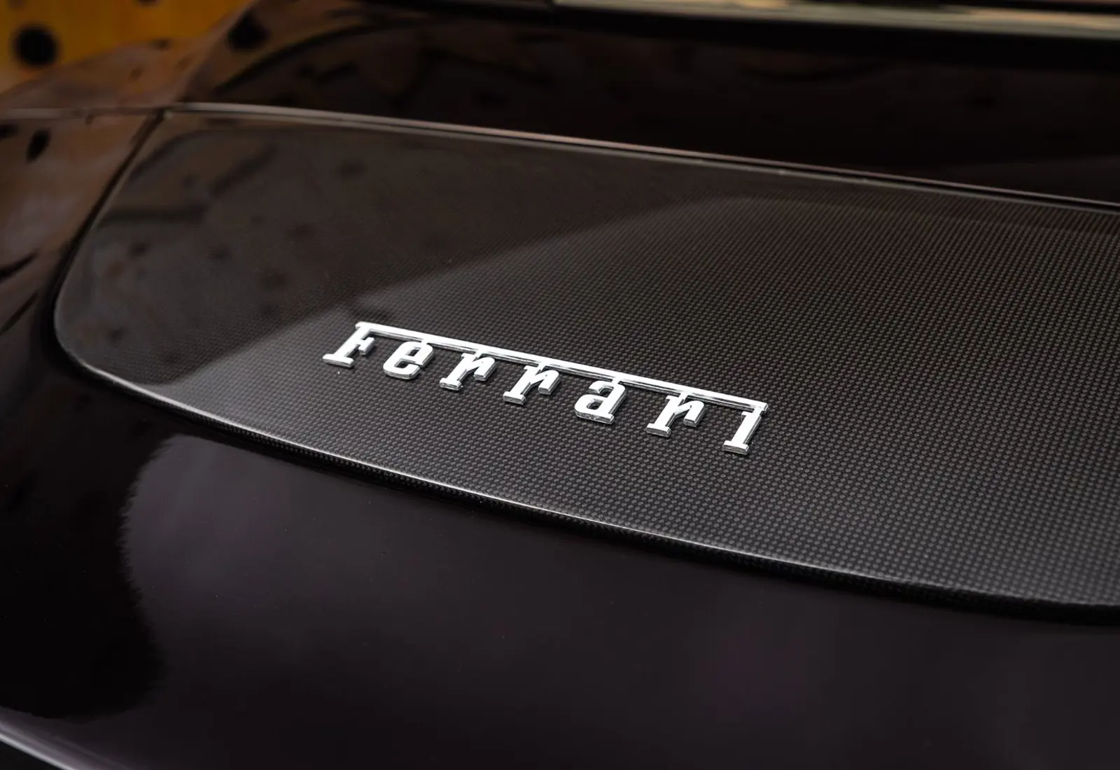 Ferrari Roma Spider * SPECIAL COLOR * VENT * VOLL * LP €345.000 - 171184