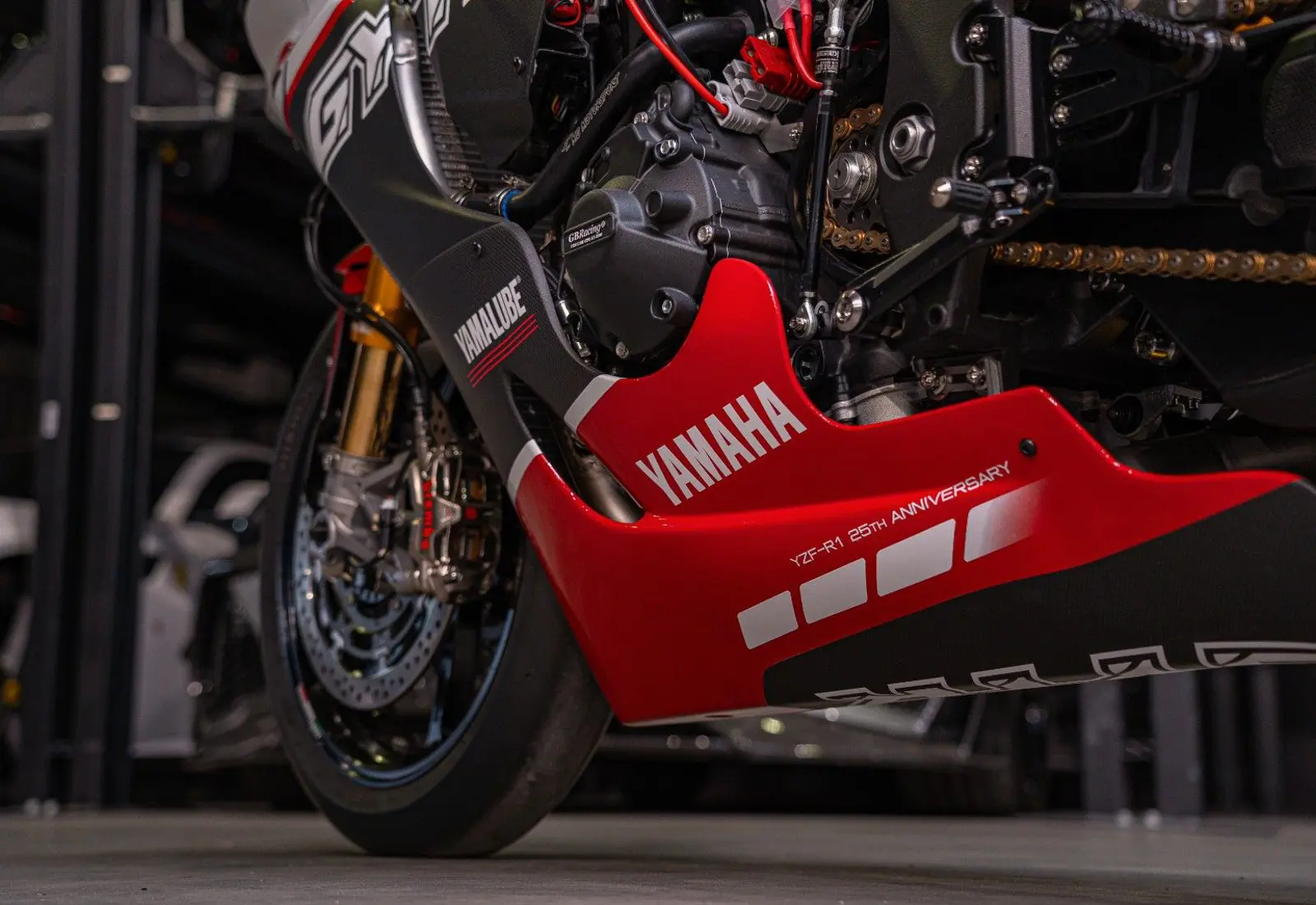 Yamaha R1 GYTR Pro 25th Anniversary Edition * 1 OF 25 * LI - 135631