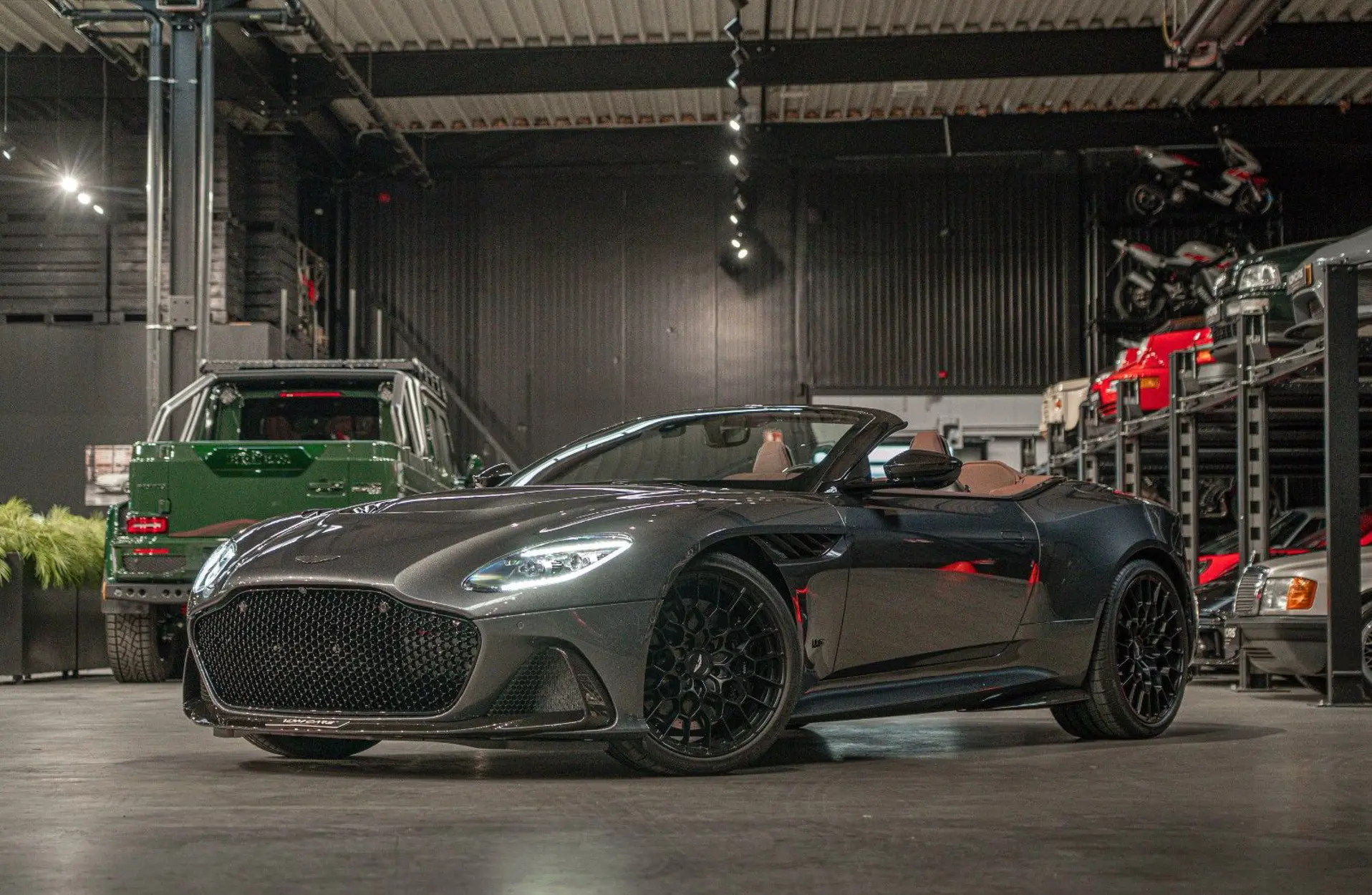Aston Martin - DBS - 143473